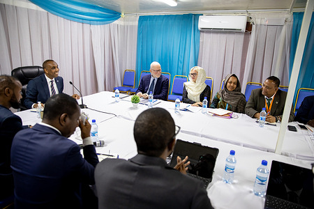 H.E the Prime Minister of Somalia, Mr Hamza Abdi Barre chairs a high-level consultative meeting with BMGF, WHO and UNICEF. High-level political support to stop poliomyelitis, boost immunity to other vaccine-preventable diseases and strengthen health systems in Somalia has been renewed and reinforced. This follows a series of meetings between the Prime Minister of the Federal Government of Somalia, His Excellency Mr Hamza Abdi Barre; representatives of the World Health Organization (WHO), United Nations Children’s Fund (UNICEF) and United Nations Population Fund (UNFPA); and a delegation from the Bill & Melinda Gates Foundation led by Dr Chris Elias, President of the Global Development Division. Ms Etleva Kadilli, UNICEF Regional Director for Eastern and Southern Africa, also joined the discussions. Dr Chris Elias, who is also Chair of the Global Polio Eradication Initiative (GPEI) Polio Oversight Board, and polio team members took part in a half-day technical consultation with the Federal Ministry of Health. The aim was to review progress, assess barriers and determine how to advance the march towards a polio-free world. https://www.emro.who.int/somalia/news/health-partners-recommit-to-integrated-approach-to-address-health-emergencies-in-somalia-with-a-focus-on-polio.html