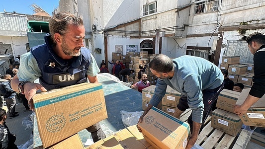 World Health Organization (WHO) and partners reached Al-Awda and Kamal Adwan hospitals in north Gaza to deliver essential medical supplies and 12,000 litres of fuel each. An international emergency medical team was also deployed to Al-Awda hospital to support trauma response.