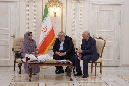 Dr Hanan Balkhy concluded her first official visit to the Islamic Republic of Iran as the new WHO Regional Director for the Eastern Mediterranean, which took place on 12–15 April. She met with officials and partners to discuss WHO’s work on the ground and how to strengthen collaborations and strategic initiatives to meet health needs. https://www.emro.who.int/media/news/who-regional-director-visits-islamic-republic-of-iran-to-discuss-health-challenges-and-strengthen-cooperation.html